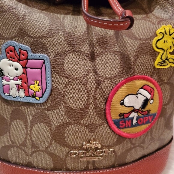 Coach Peanuts Dempsey Drawstring Backpack Bag (Redwood) - Picture 11 of 16